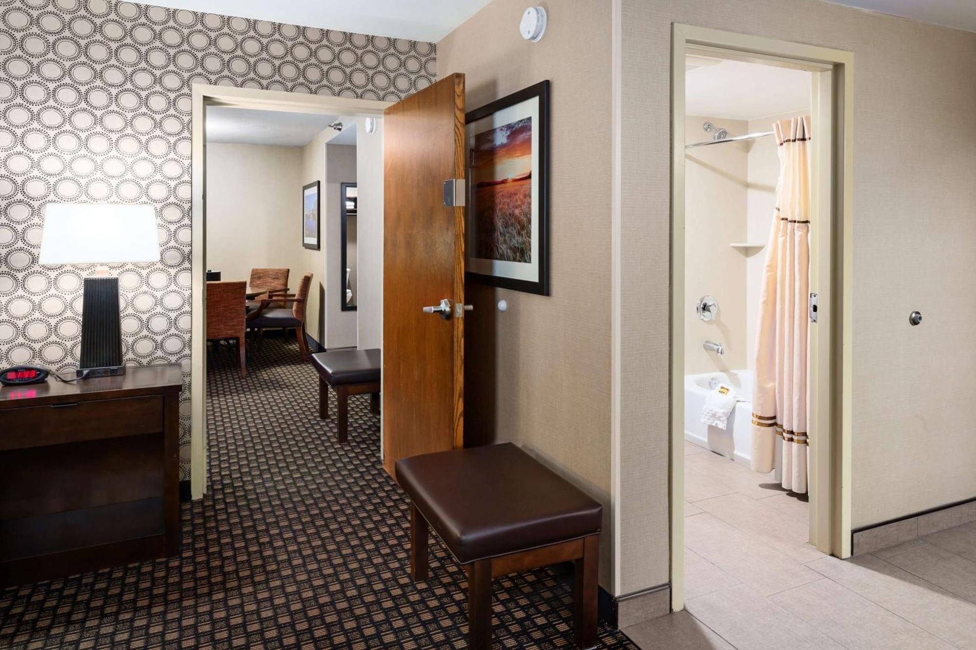 Best Western Plus Ramkota Hotel Сиукс Фолс Екстериор снимка
